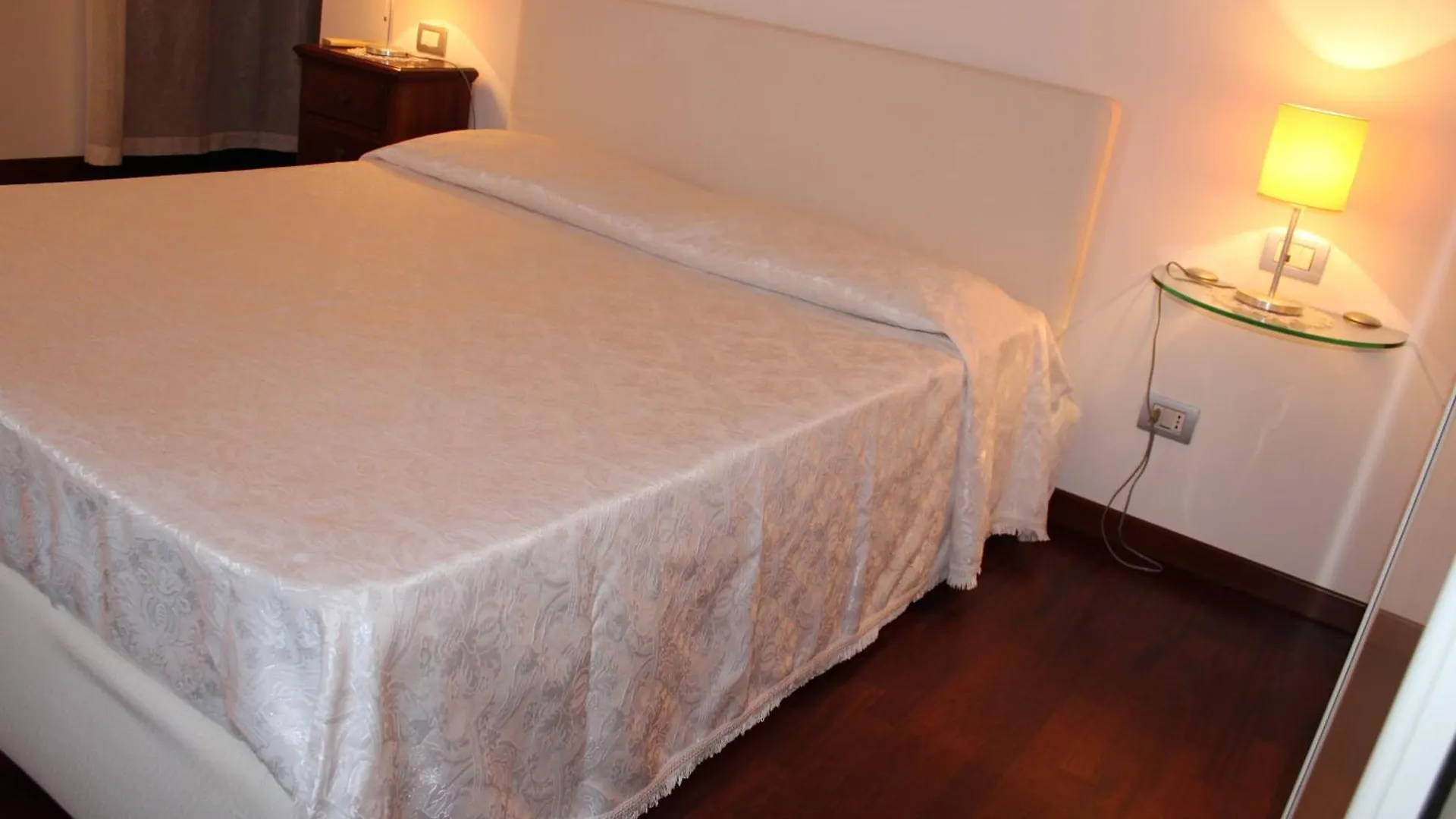 Domus Aretusa Fontane Bianche Villa